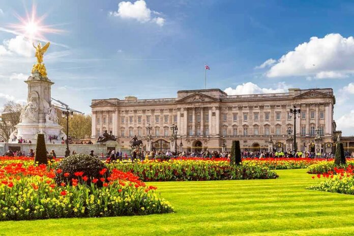 Buckingham Palace with Victoria Memorial and flower gardens